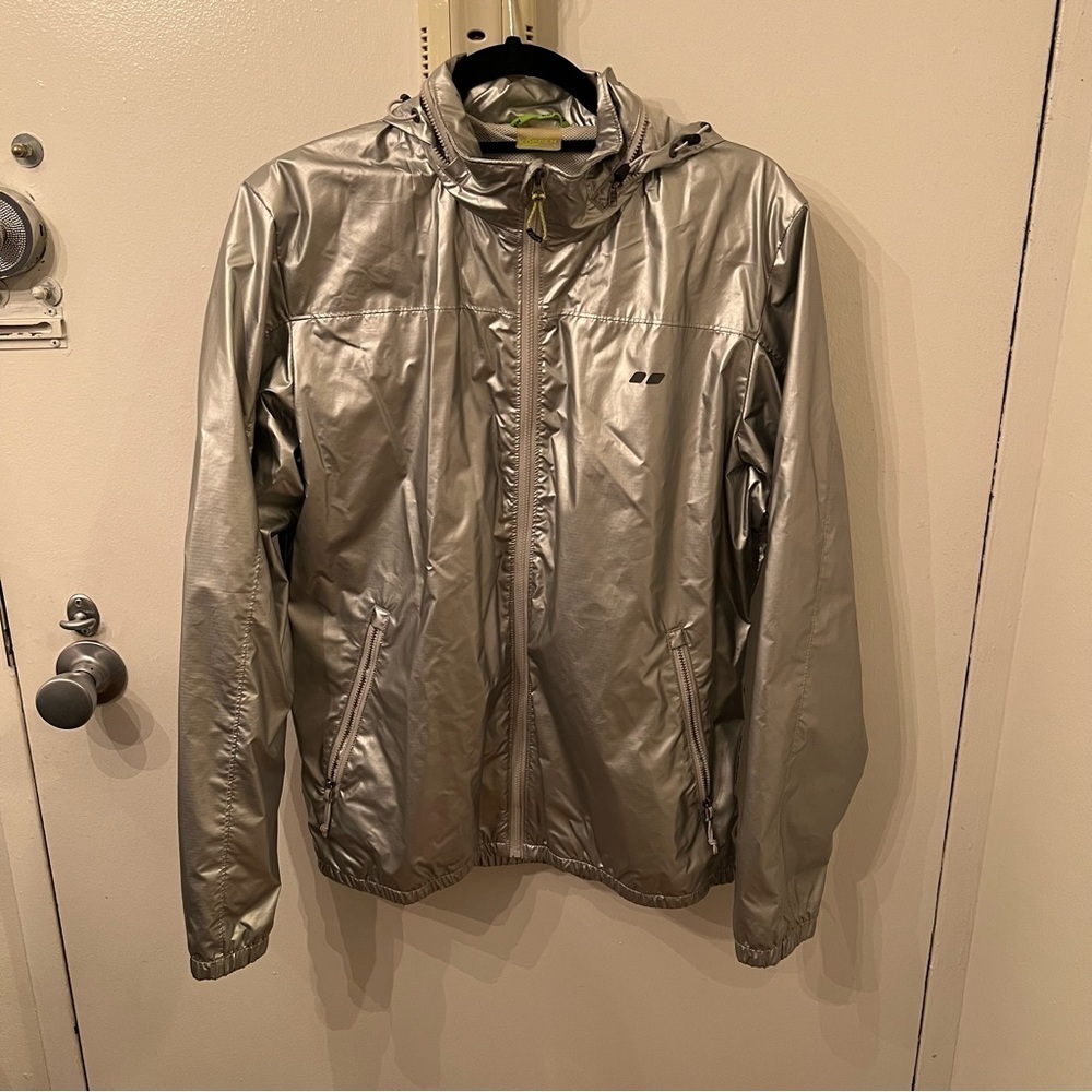 Koppen Silver Windbreaker